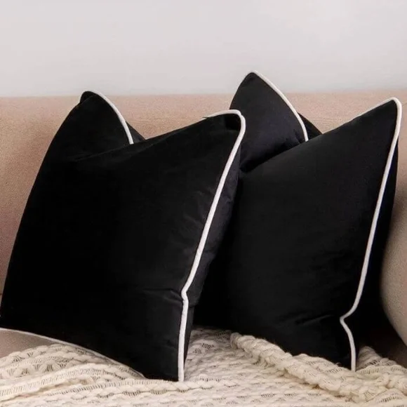 Throw Pillows - Picture 1 of 4